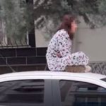 İstanbul’da sinir krizi geçiren kadın otomobil üzerinde zıpladı