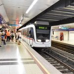 İzmir’de metro seferlerinde çift yönlü aksama yaşanıyor