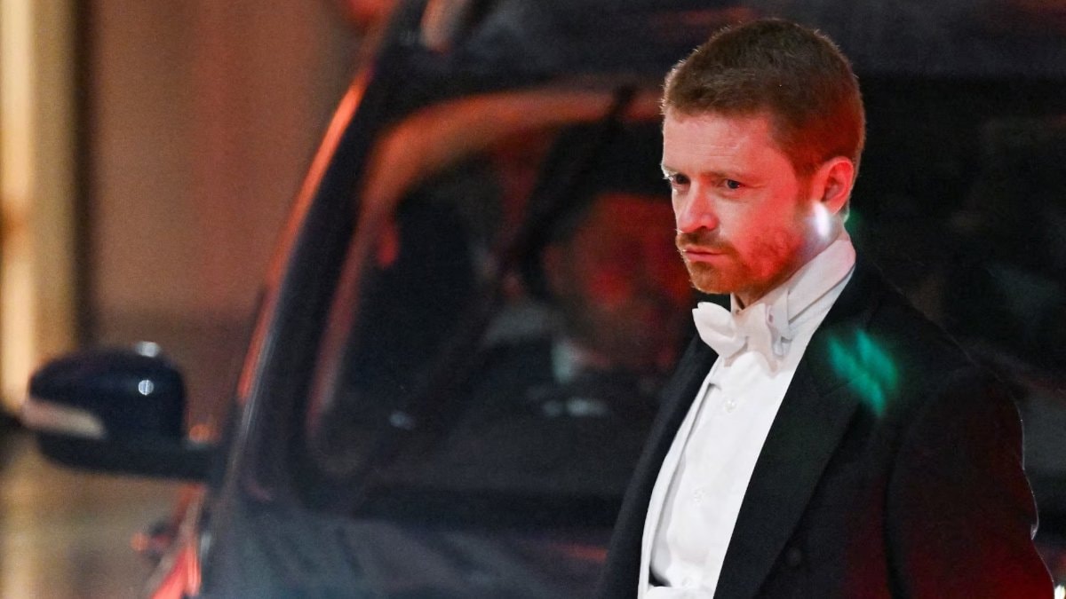 Jeffrey Epstein krizi İngiltere’de istifayı getirdi