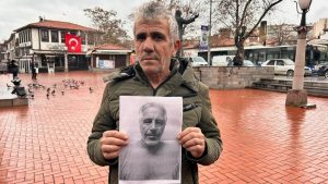 Jeffrey Epstein’e benzerliği nedeniyle şehir değiştirdi