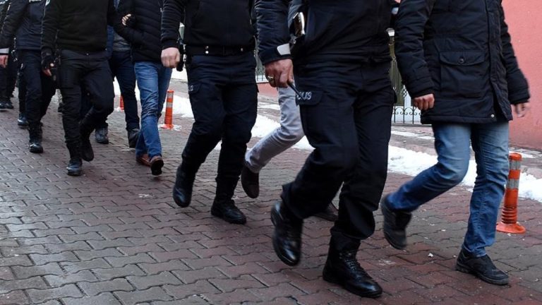 Kahramanmaraş’ta masaj salonlarına fuhuş operasyonu: 13 gözaltı