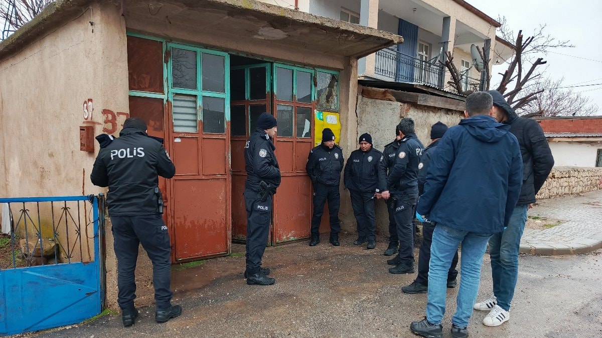 Karaman’da av tüfeğiyle kazara kendini vuran veteriner öldü