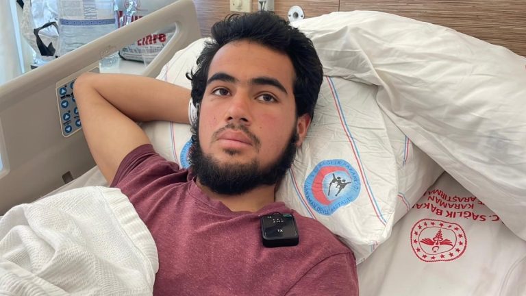 Karaman’da domuz saldırısına uğradı