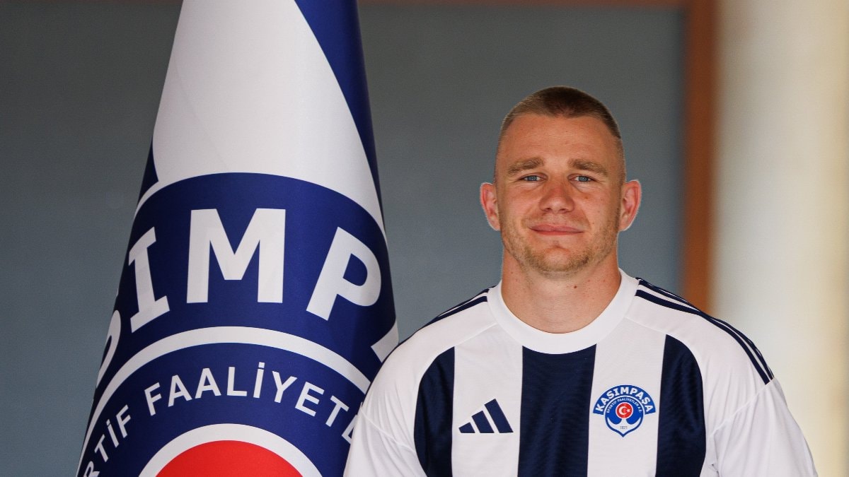 Kasımpaşa’da Attila Szalai ile yollar ayrıldı