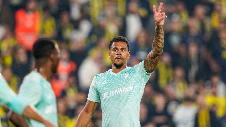 Kayserispor’da Rus golcü Onugkha kadro dışı kaldı