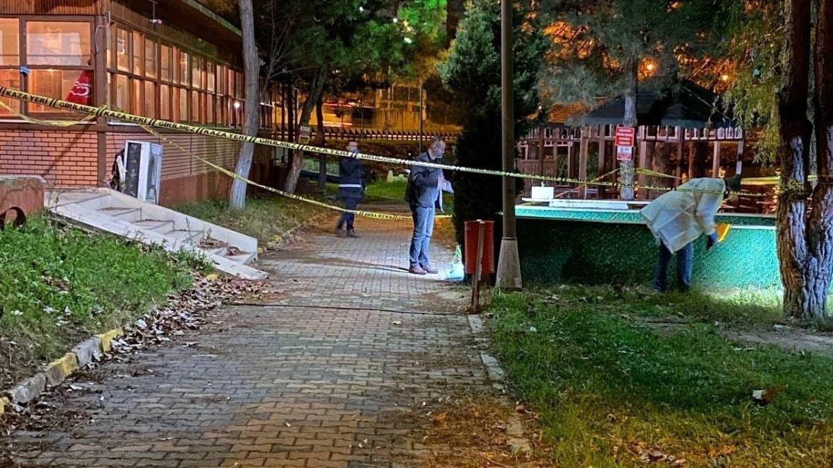 Kocaeli’nde aldatma iddiasıyla eşini öldüren sanık hakim karşısına çıktı