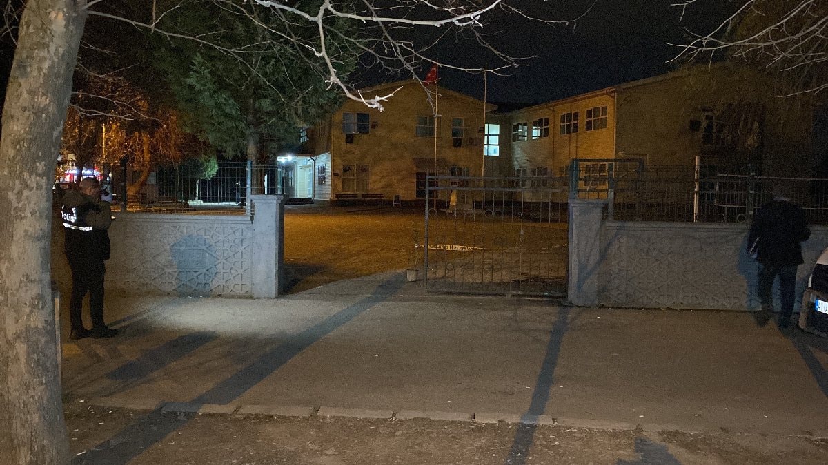 Kocaeli’nde oğlunun gözü önünde öldürüldü