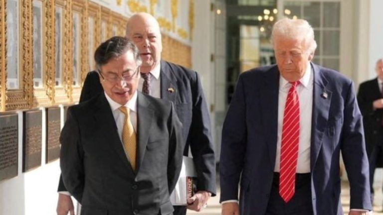 Kolombiya Devlet Başkanı Petro Gustavo, Donald Trump ile bir araya geldi