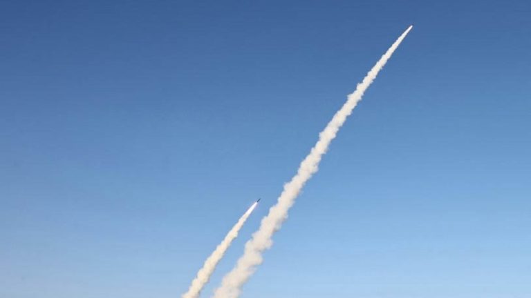 Kuzey Kore’den yeni roketatar denemesi