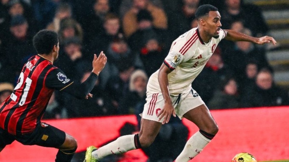 Liverpool, Bournemouth’a kaybetti