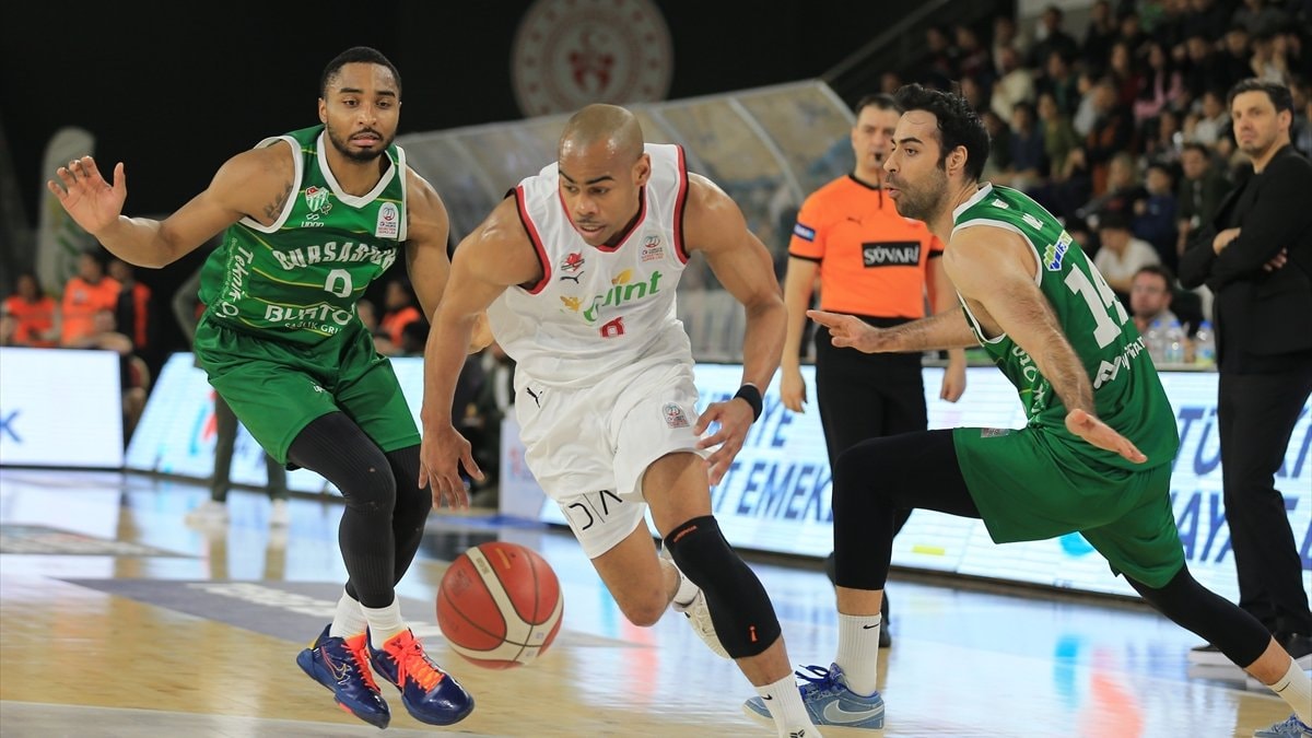 Manisa Basket, Bursaspor Basketbol’u mağlup etti