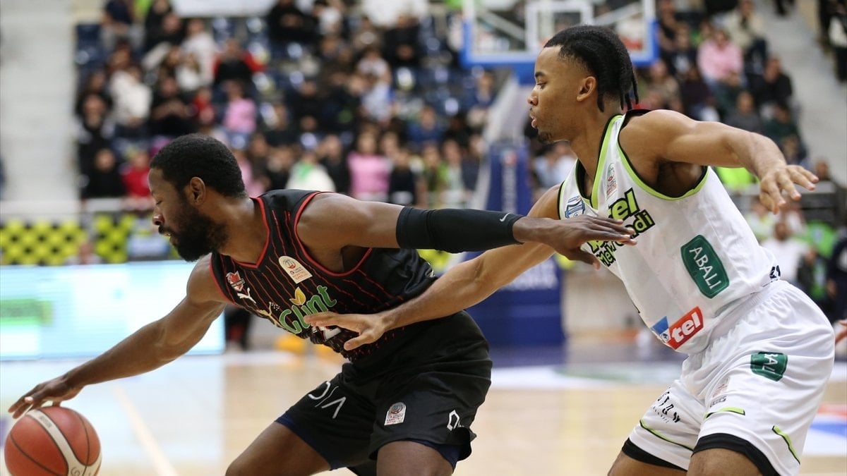 Manisa Basket, Merkezefendi Belediyesi Basket’i mağlup etti