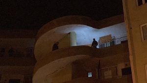 Mersin’da kavga ihbarına giden polisler, banyoda cesetle karşılaştı