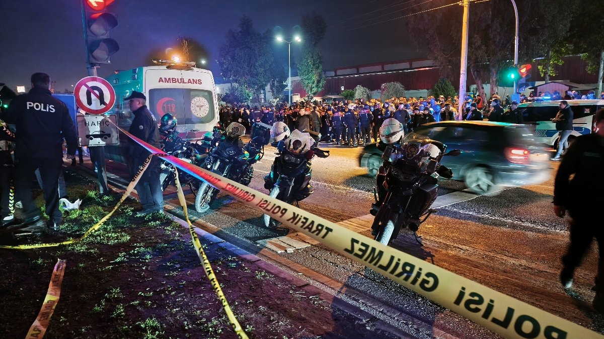 Mersin’de cipin altında kalan üç kız hayatını kaybetti