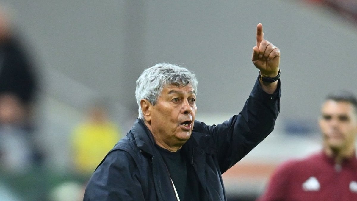 Mircea Lucescu hastaneye kaldırılmıştı: Romanya’da teknik direktör krizi patlak verdi