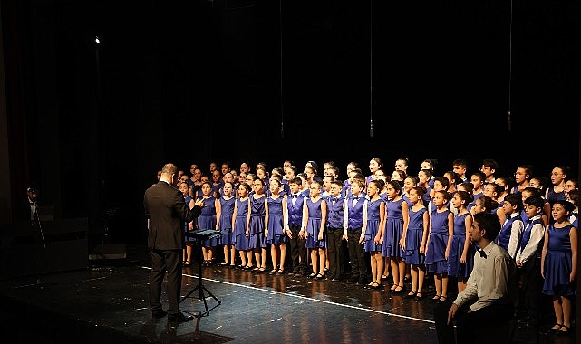 Nilüfer’de üç koro aynı sahnede buluştu