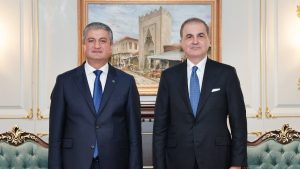 Ömer Çelik, Adana Valisi Mustafa Yavuz’u ziyaret etti