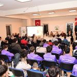 Osmangazi Belediyesi’nden Sporcu Ailelerine Yol Gösteren Panel