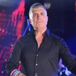 Özcan Deniz imajını değiştirdi! Sakallar gitti