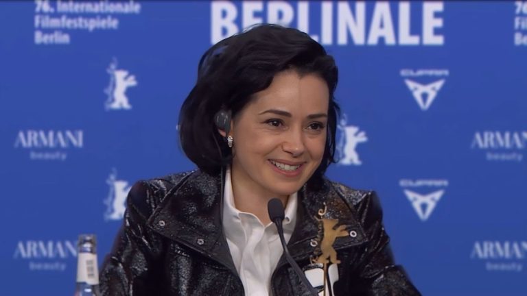 Özgü Namal’dan tuzak ‘Türkiye sorusu’na dikkat çekici yanıt