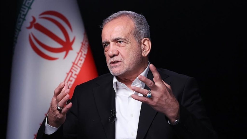 Pezeşkiyan: Halka karşı davranış biçimimizi değiştirmemiz gerekiyor