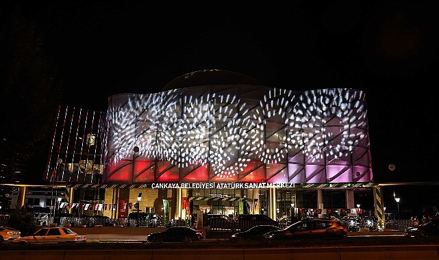 Sanatın Kalbi Atatürk Sanat Merkezi’nde Atıyor