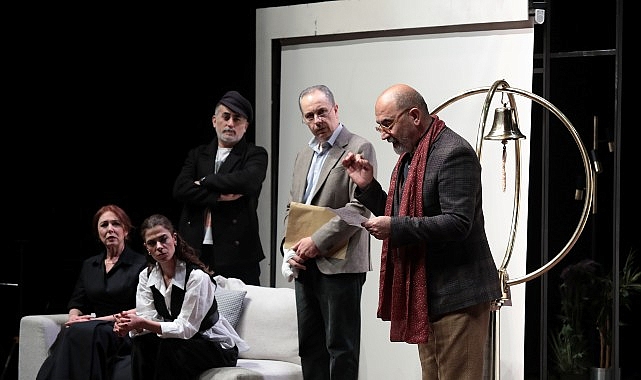 Şehrin Tiyatrosu “Bir Halk Düşmanı” Oyunuyla Güngören’de