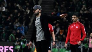 Selçuk İnan, Beşiktaş maçında kırmızı gördü