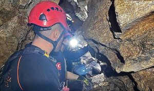 Selçuk’ta mağarada 9 saatlik kurtarma seferberliği
