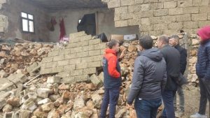 Şiddetli yağış, Şırnak’ta bir evi kullanılamaz hale getirdi