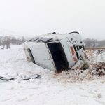 Sivas’ta öğrenci servisi şarampole yuvarlandı: 10 yaralı