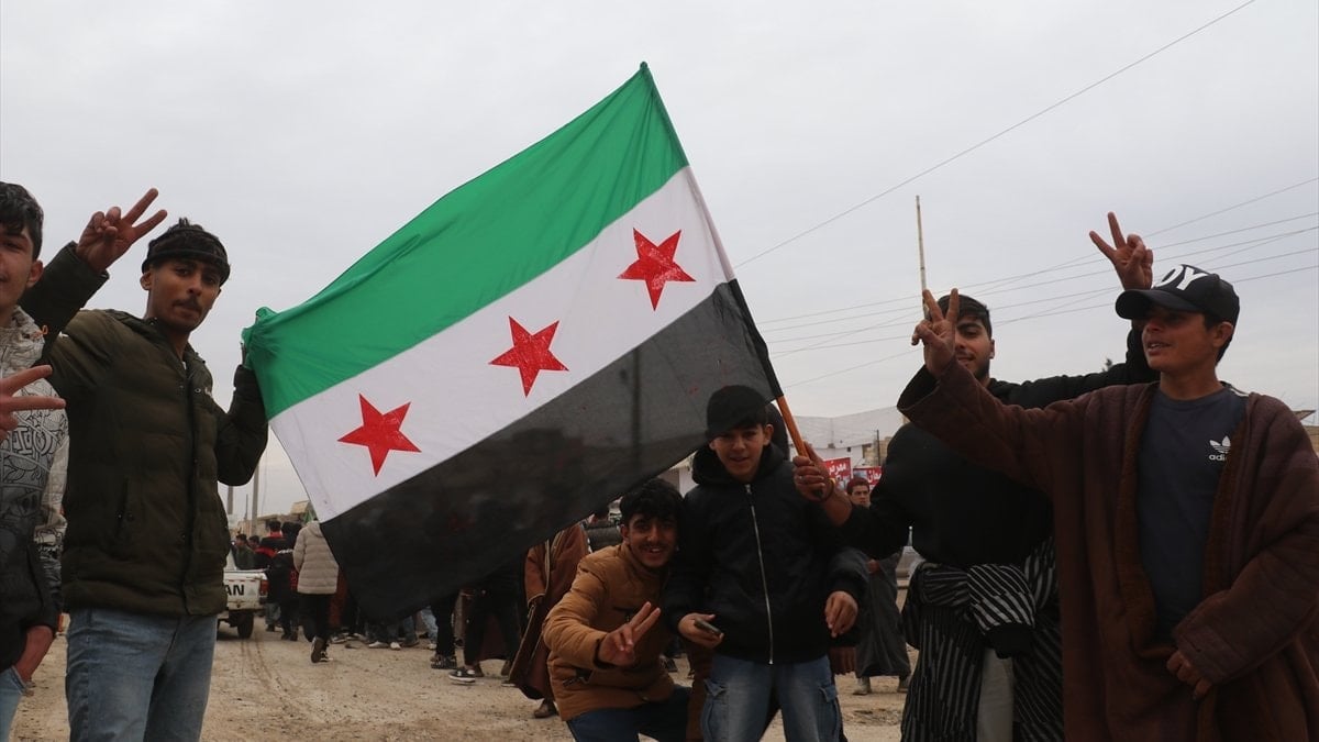 Suriye’de Kürtçe seçmeli ders oldu