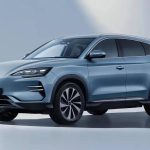 Tesla’yı geçen BYD hedef güncelledi: 2026’da 1.3 milyon satış yapacak