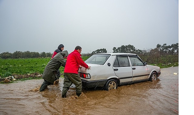 Torbalı Son Yılların En Yoğun Yağışını Yaşadı