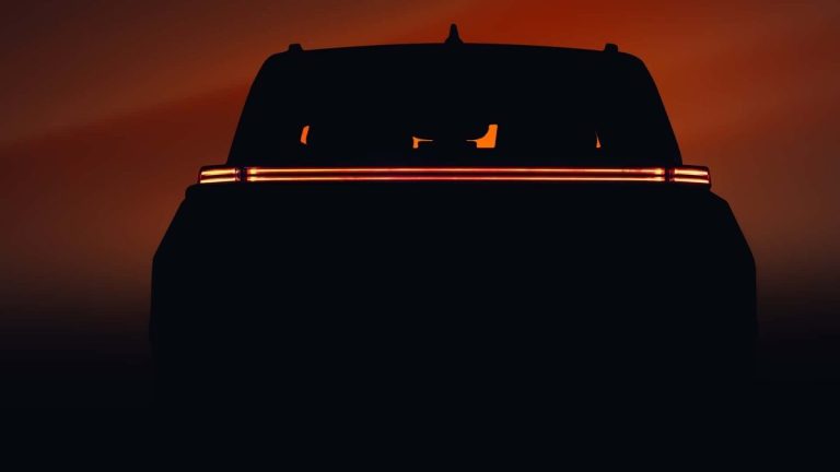 Toyota’nın yeni gizemli modelinden ilk görüntü geldi