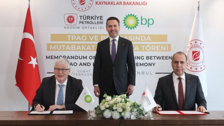 TPAO ile BP arasında doğal gaz ve petrol mutabakat zaptı imzalandı