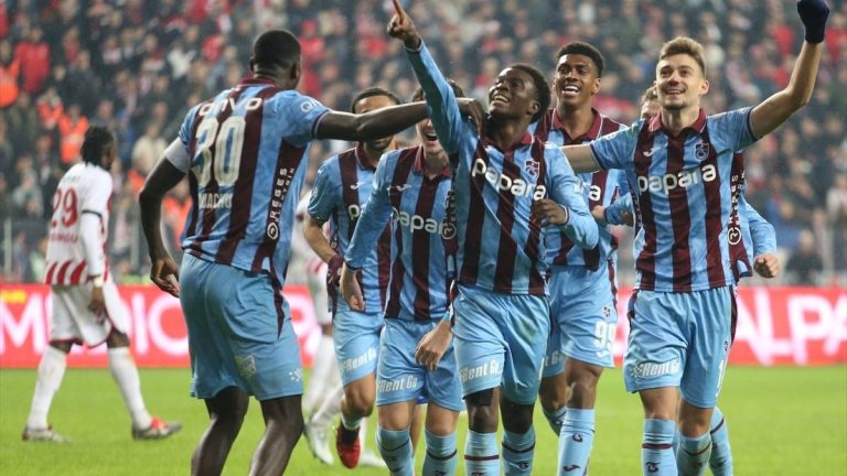 Trabzonspor evinde yıkılmıyor