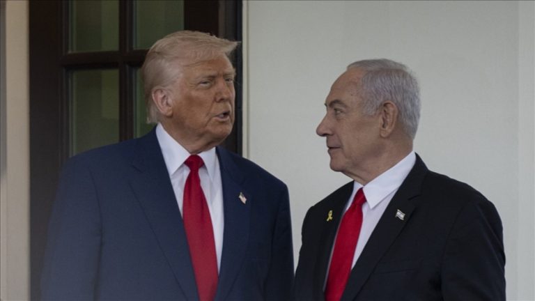 Trump ve Netanyahu petrol satışlarını kullanarak İran’a baskıyı artırma konusunda mutabık