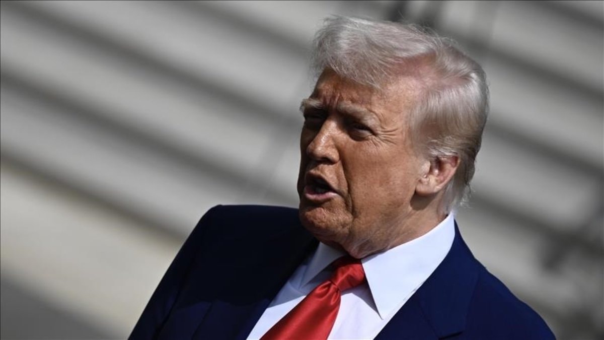 Trump’tan İran ile iş yapan ülkelere ek vergi