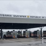 Türk tır şoförlerinden ‘çorba parası’ alan Bulgar görevlilere ceza