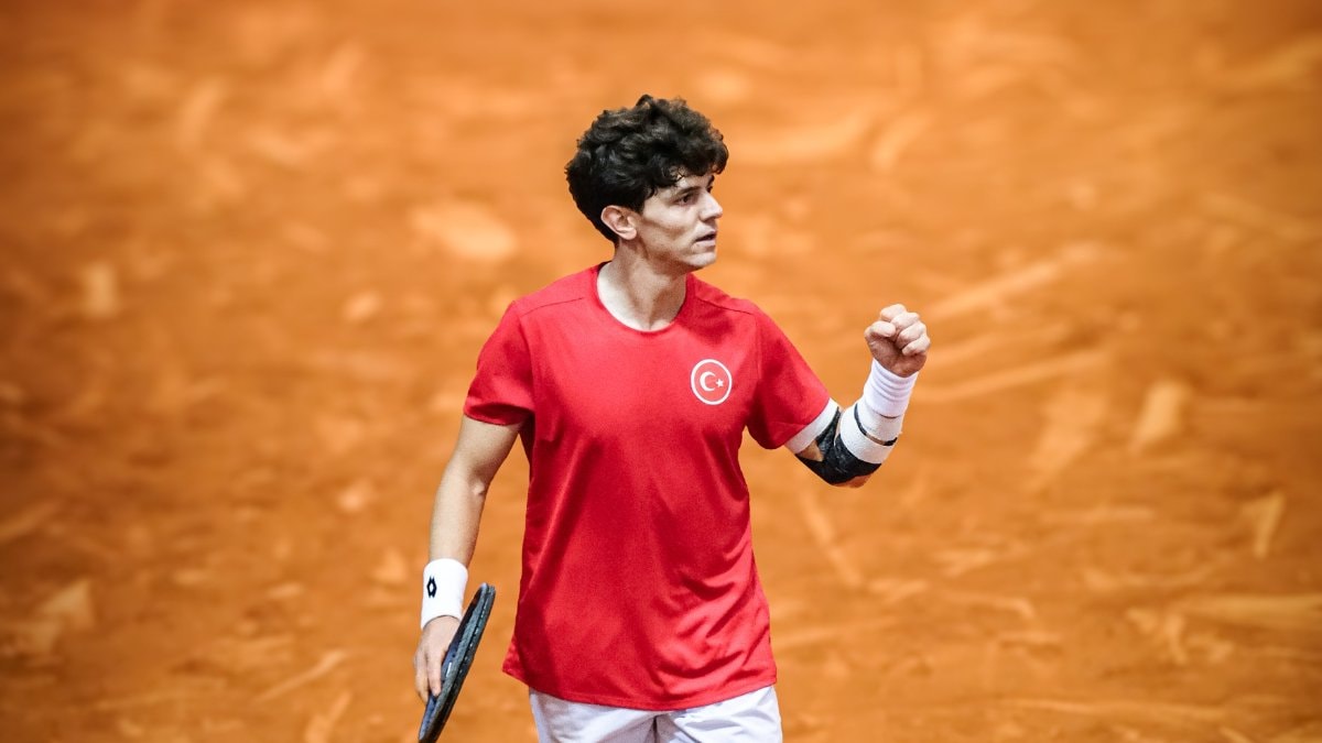 Türkiye, Davis Cup Dünya Grubu 1 play-off’unda Slovenya karşısında öne geçti