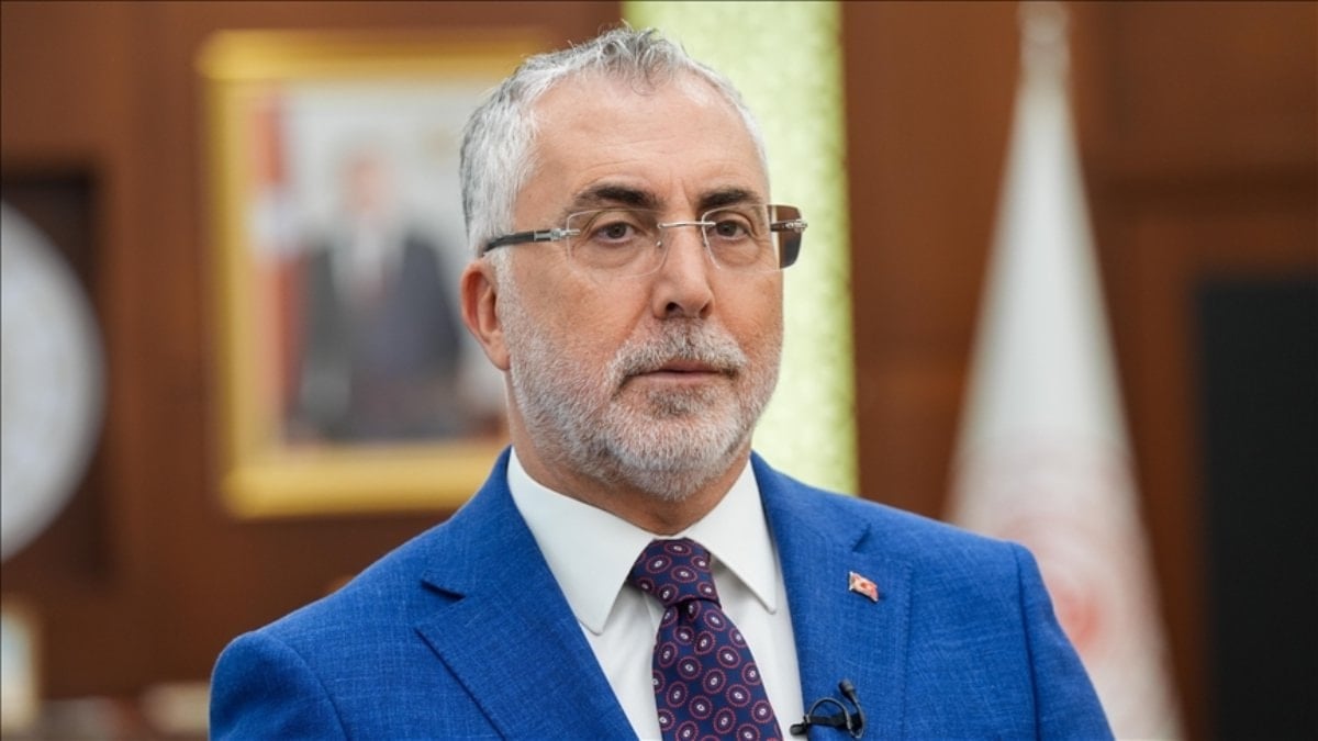 Vedat Işıkhan: Gençlerin staja ilk adımında biz yanınızdayız