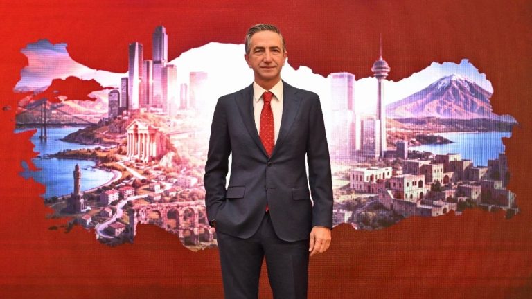 Vodafone, 1 Nisan lansmanı için geri sayım başlatıyor