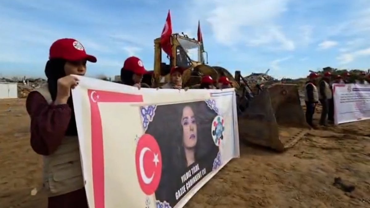 Yıldız Tilbe’den Gazze’ye 300 bin dolarlık yardım: Çadır kent inşaatı başladı