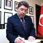 Yılmaz Tunç, Katar’da düzenlenen Doha Hukuk Forumu’na katıldı