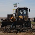 YPG’nin yıktığı köprüyü Şuyuk halkı yeniden inşa ediyor