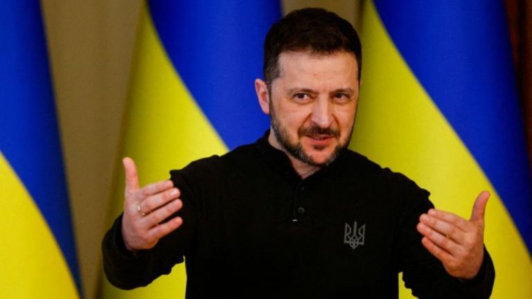 Zelensky: Önce ateşkes ve güvenlik, sonra seçim