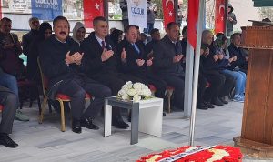 1 Mart Üsküdar Vapuru Faciası Şehitleri Gölcük’te Dualarla Anıldı