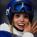 2026 Kış Olimpiyatları onu konuşuyor: Kayak yıldızı Eileen Gu’dan iddialı pozlar