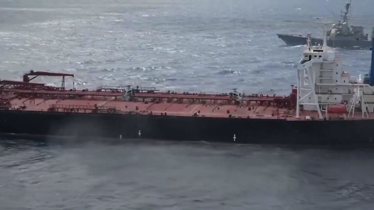 ABD, Panama bayraklı bir gemiyi alıkoydu